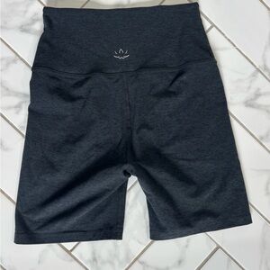 Beyond Yoga Darkest Night Bike Shorts